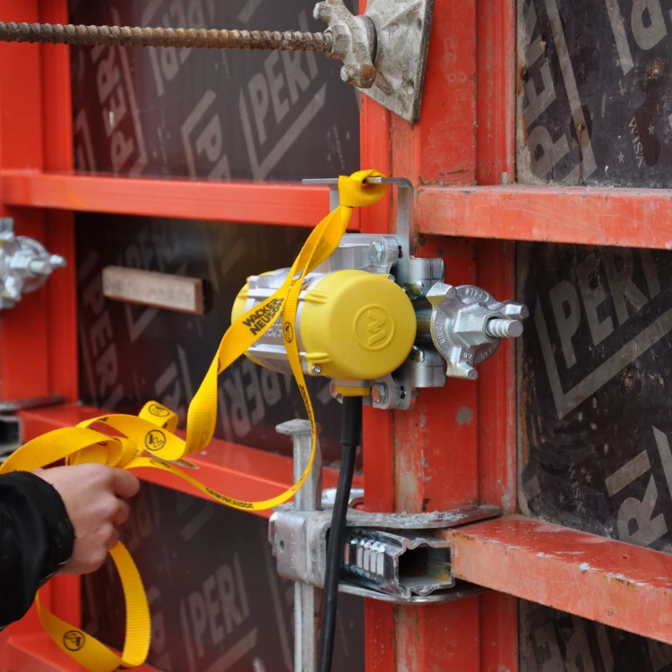 Wibrator przyczepny WACKER NEUSON AR 26/3/230w - zdjęcie 8