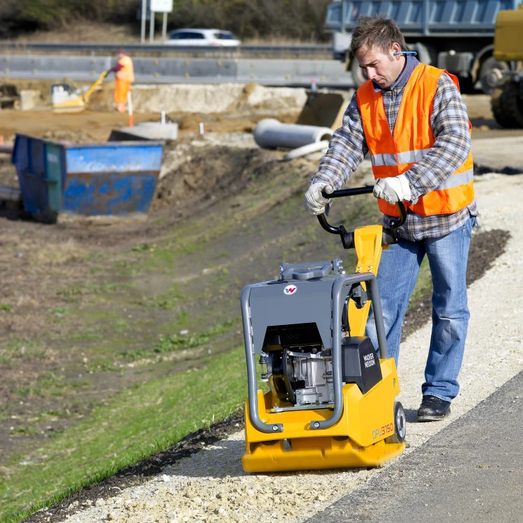 Zagęszczarka rewersyjna WACKER NEUSON DPU 3750 Hets - zdjęcie 8